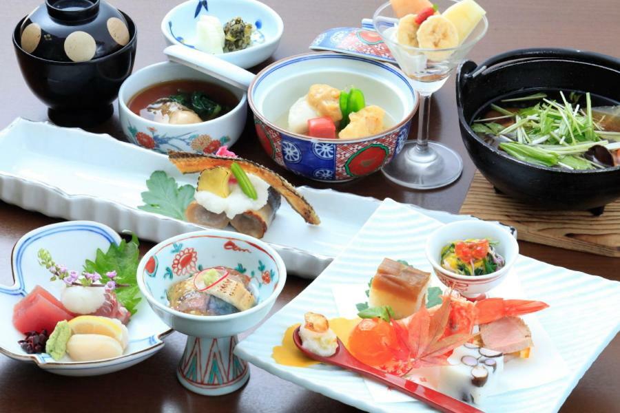 Kkr Hakone Miyanoshita Hotel Esterno foto