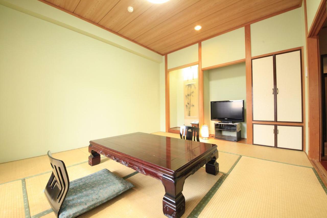 Kkr Hakone Miyanoshita Hotel Esterno foto