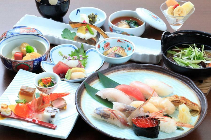 Kkr Hakone Miyanoshita Hotel Esterno foto