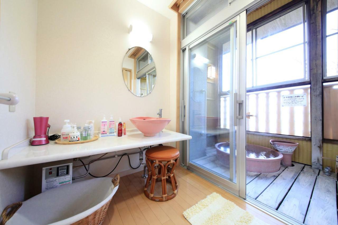 Kkr Hakone Miyanoshita Hotel Esterno foto